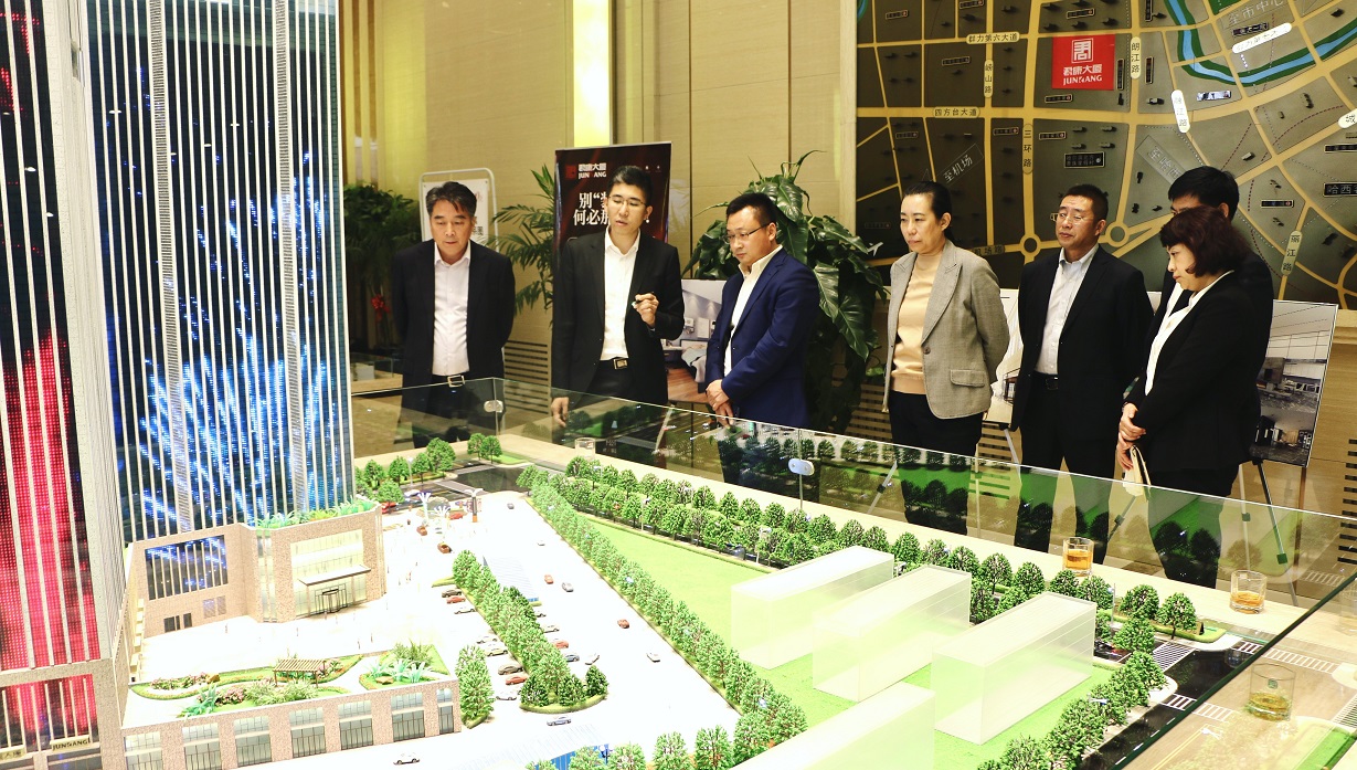 1496383424021085620.jpg 1496383424021085620.jpg